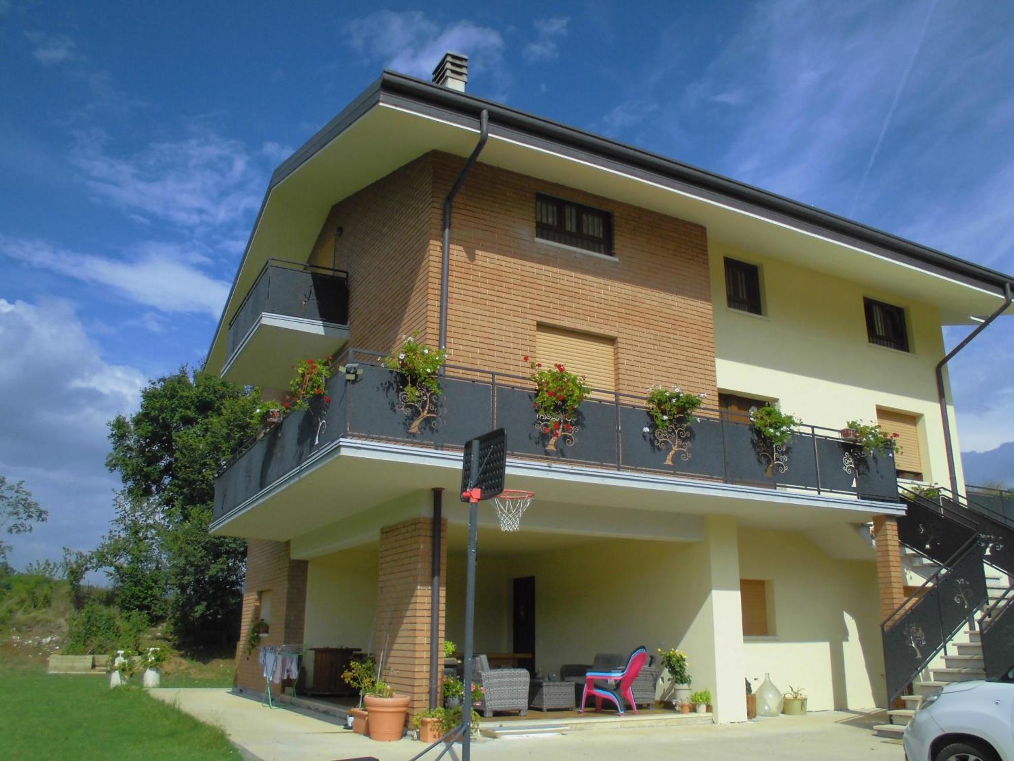 Nanto Villa Colle מראה חיצוני תמונה